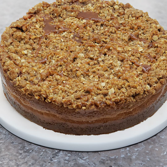 caramel apple crunch cheesecake